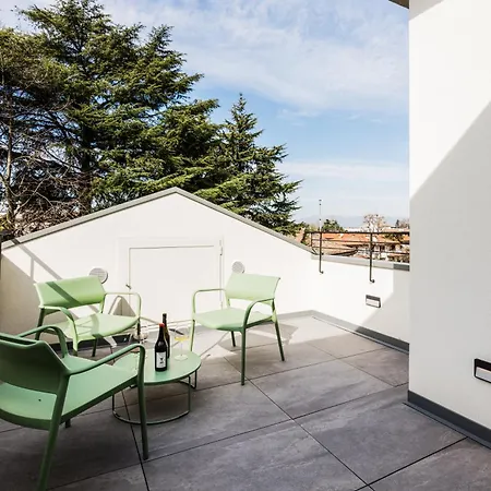 Residenza Ca' Rovere Aparthotel 4*